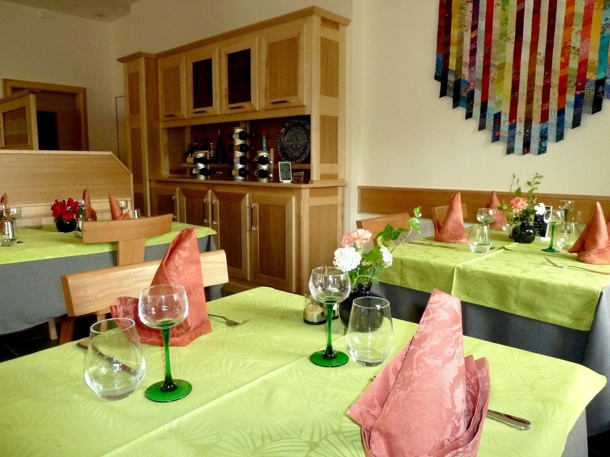 Hotel Restaurant Collin Ferrette 외부 사진